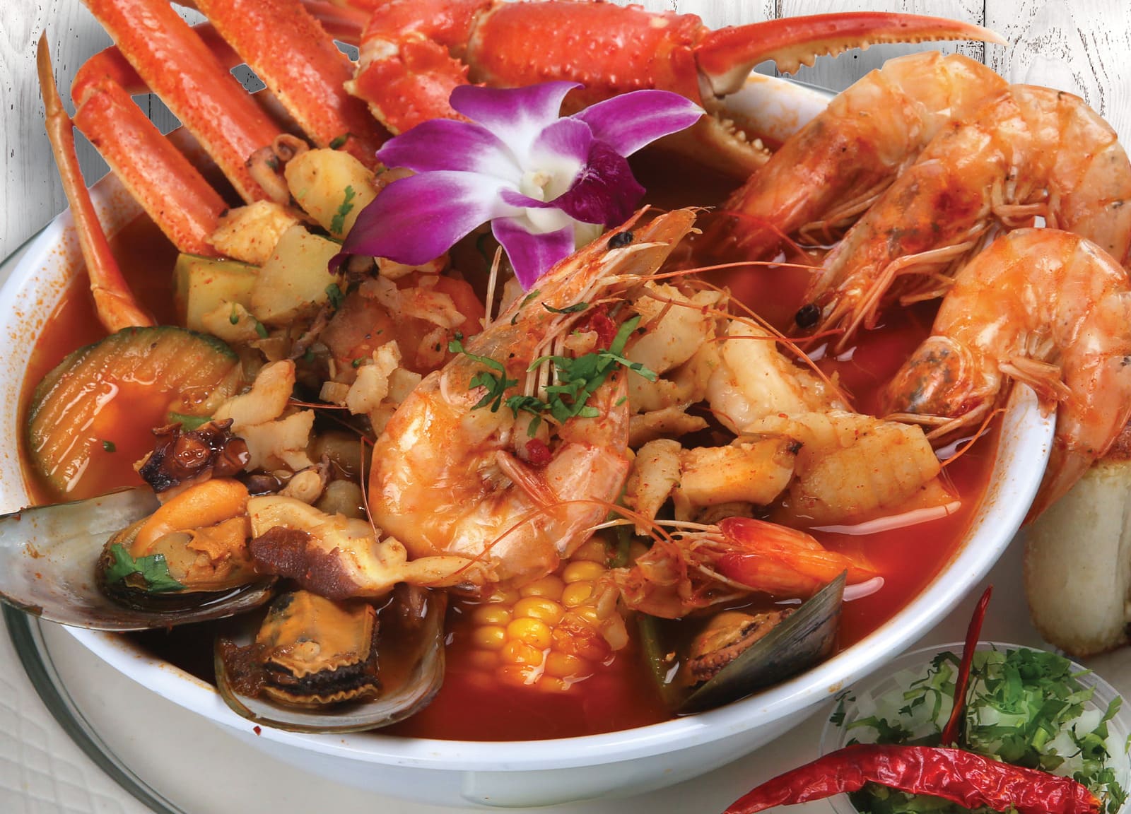 Platillo auténtico estilo Puebla y mariscos en Villas Pueblita Indianápolis - Foto # 8